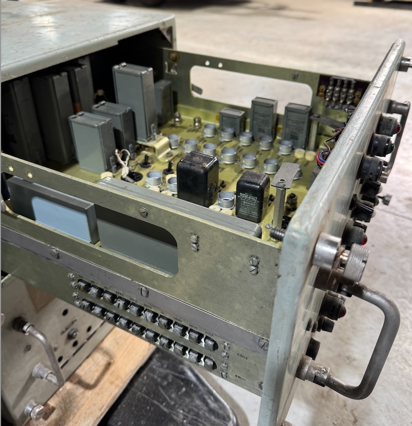 /ky88 upx5 location of connection screws.jpg
